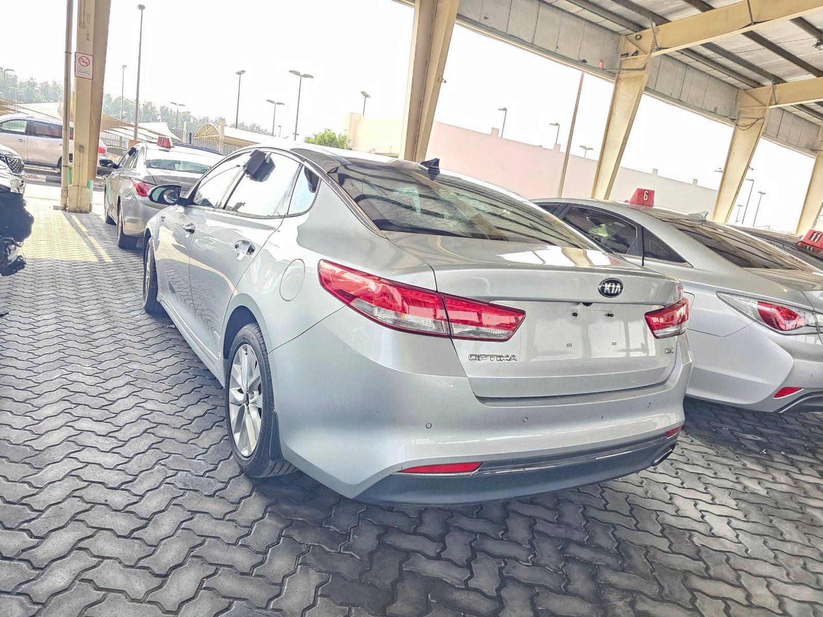 2016 KIA OPTIMA — 160996 Miles — Lot GG055180 — Souq - Marhaba Auctions Used Cars - Image 5
