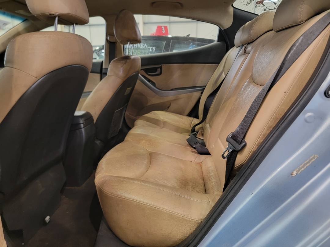 2011 HYUNDAI ELANTRA — 198439 Miles — Lot 38407336 — Souq - Marhaba Auctions Used Cars - Image 8