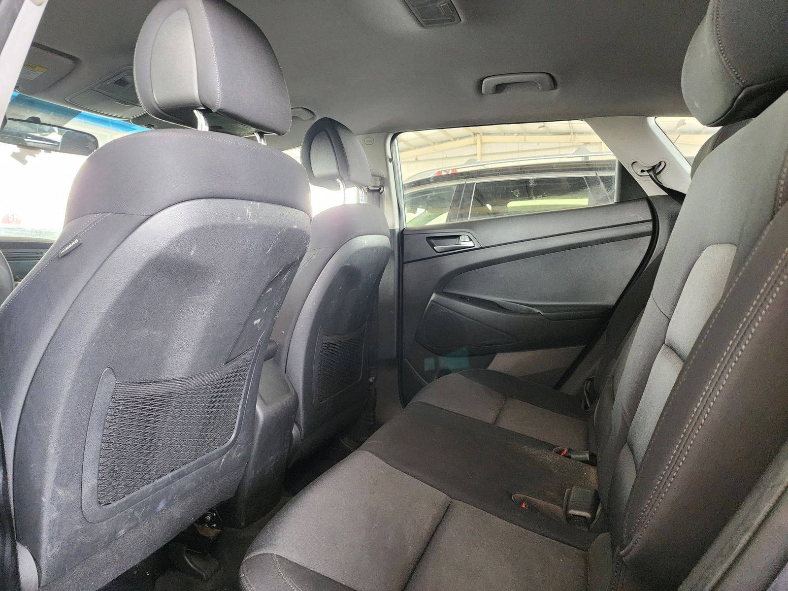 2018 HYUNDAI TUCSON — 113048 Miles — Lot 60584 — Souq - Marhaba Auctions Used Cars - Image 6
