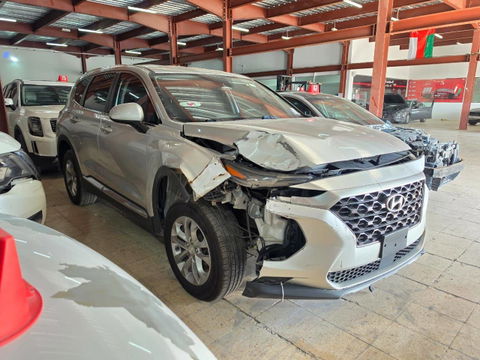 2019 HYUNDAI SANTA FE at Marhaba Auctions