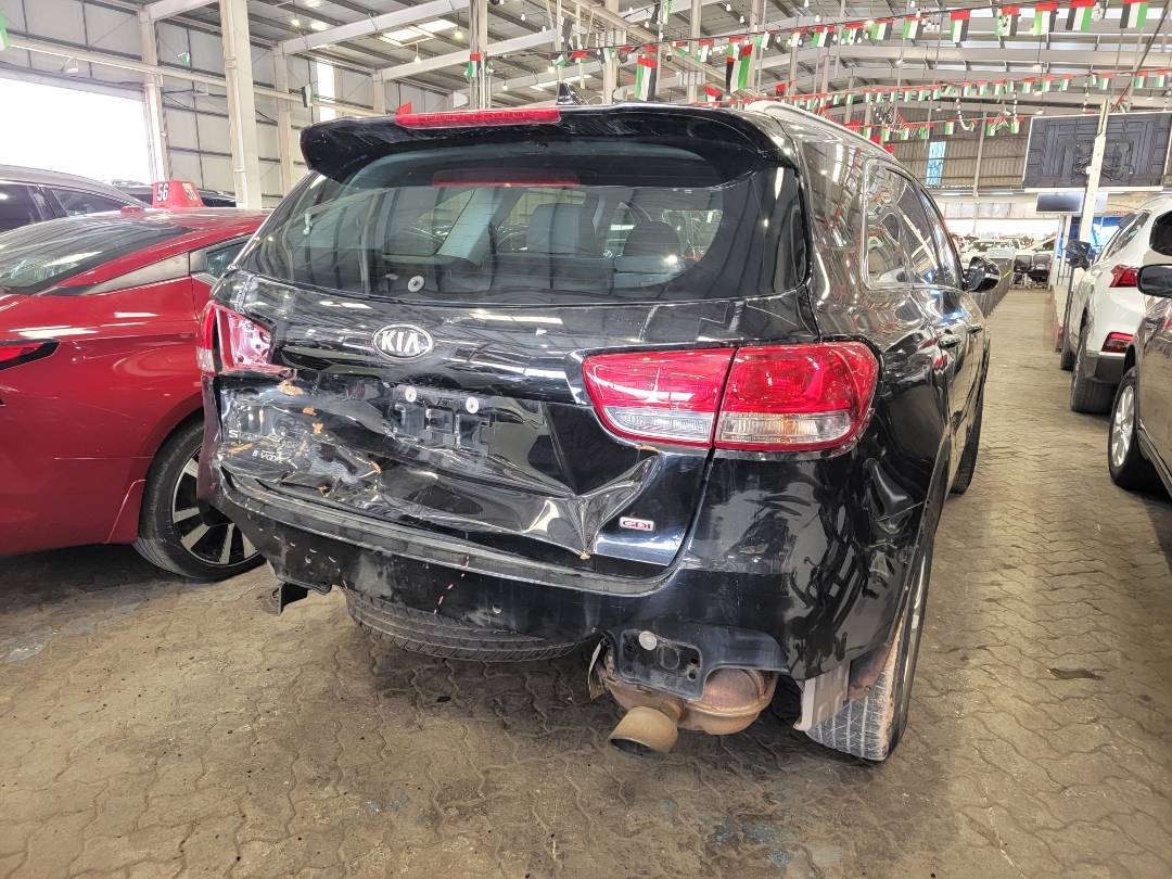 2018 KIA SORENTO — 84764 Miles — Lot 86069644 — Main - Marhaba Auctions Used Cars - Image 4