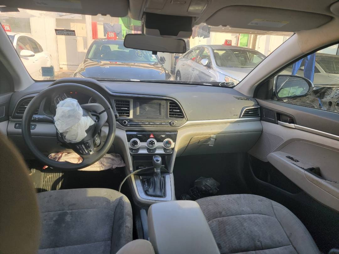 2019 HYUNDAI ELANTRA — 76590 Miles — Lot 54792724 — Souq - Marhaba Auctions Used Cars - Image 6