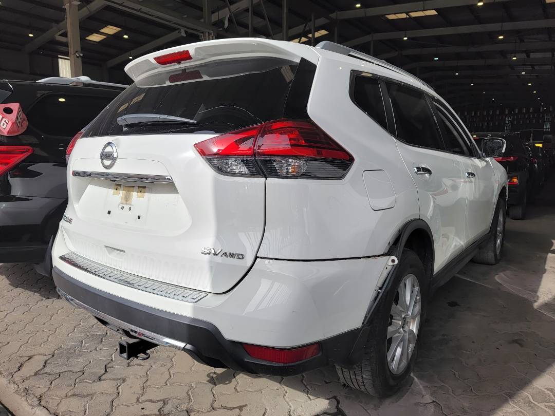 2017 NISSAN ROGUE — 107799 Miles — Lot 67906144 — Main - Marhaba Auctions Used Cars - Image 3
