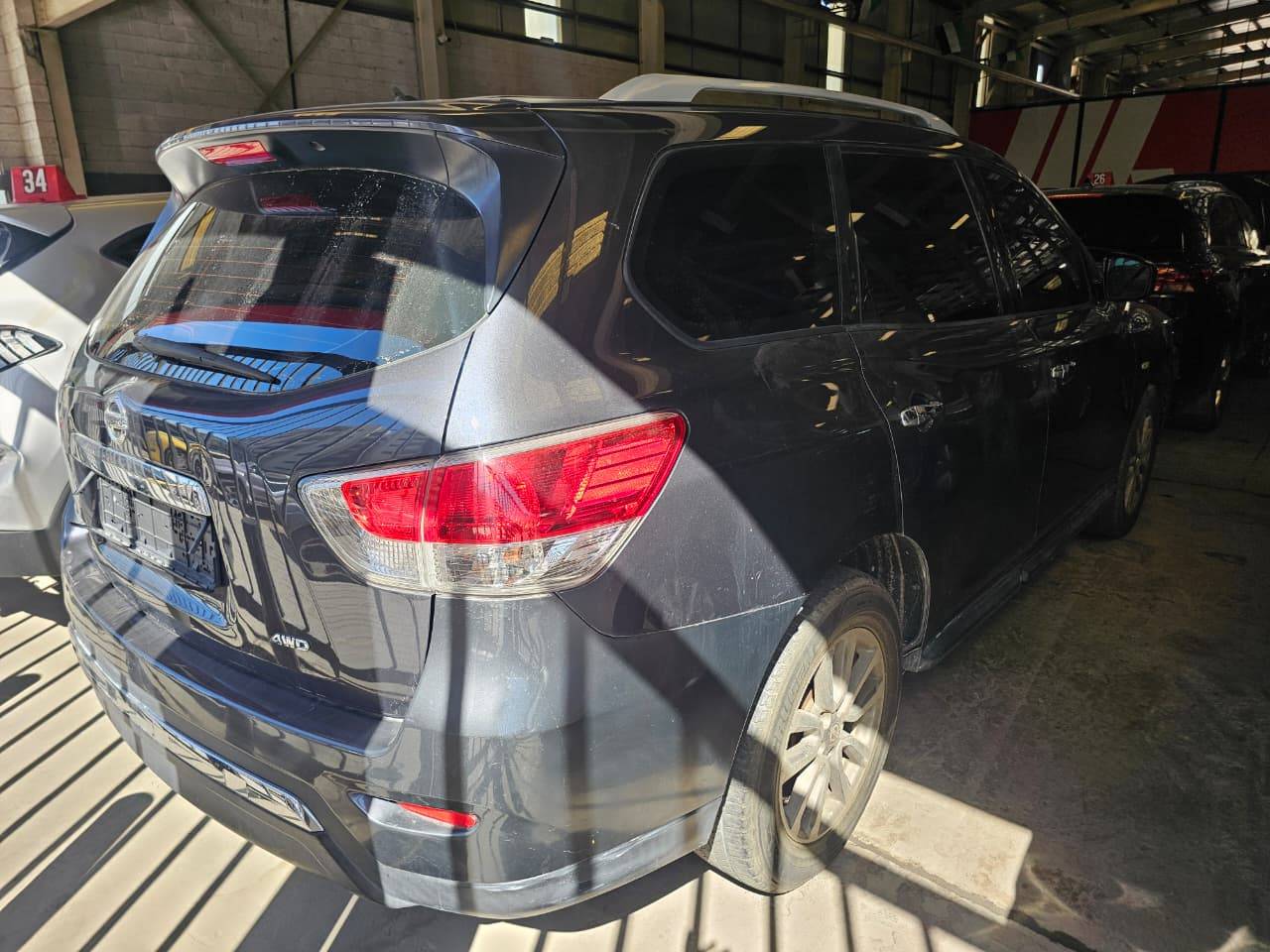 2014 NISSAN PATHFINDER — 168128 KM — Lot M78EC726896 — Main - Marhaba Auctions Used Cars - Image 6