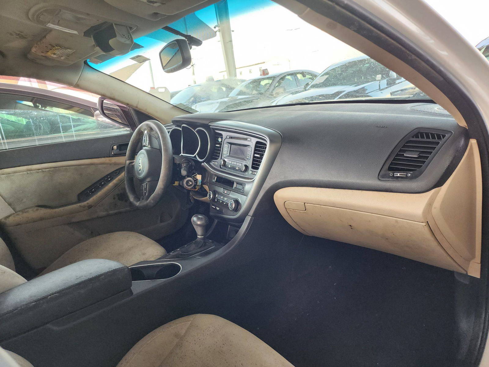 2014 KIA OPTIMA — 128270 Miles — Lot 40624724 — Main - Marhaba Auctions Used Cars - Image 5