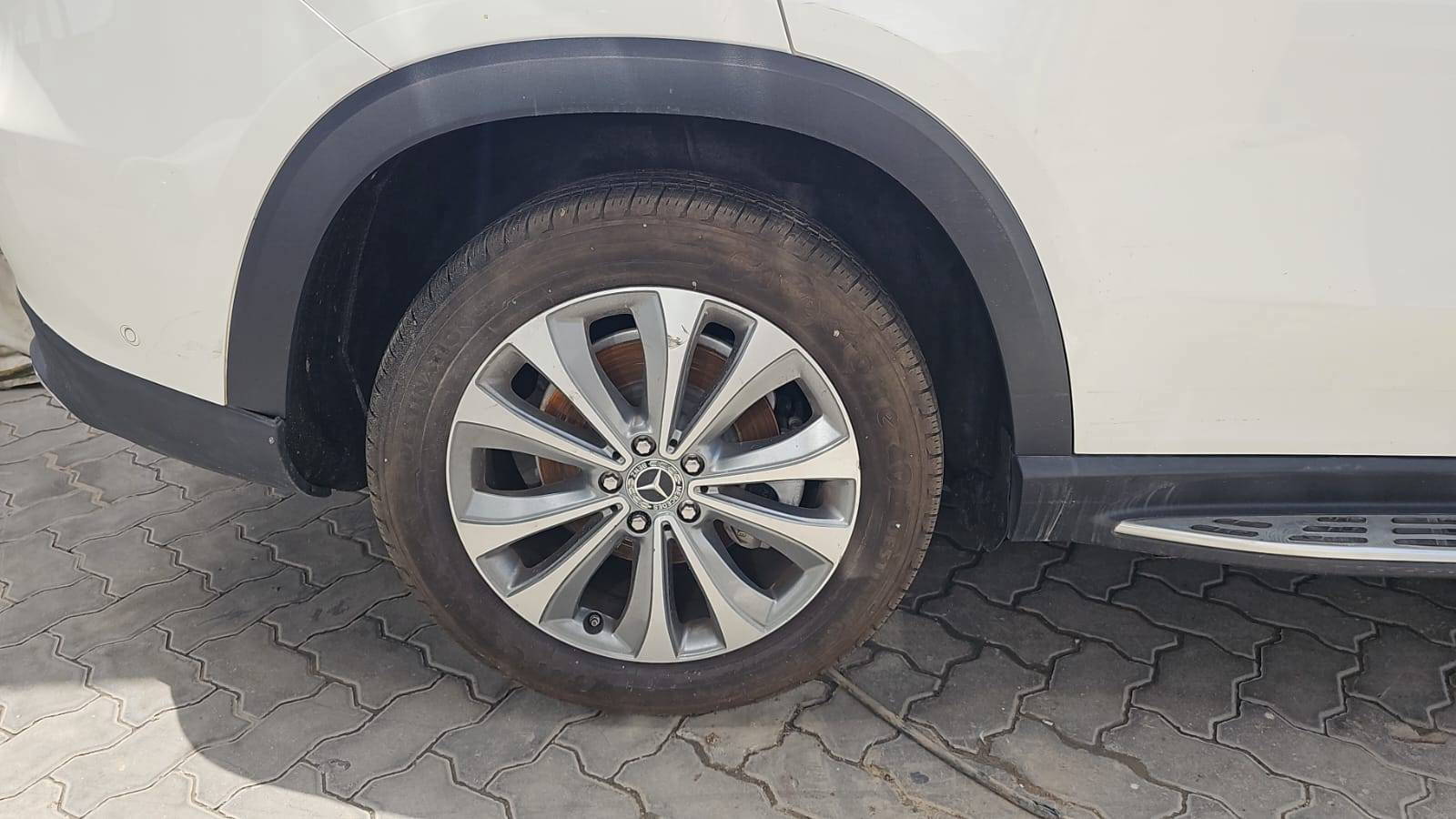 MERCEDES BENZ GLE 350 2020 - Marhaba Auction Used Cars - Image 5