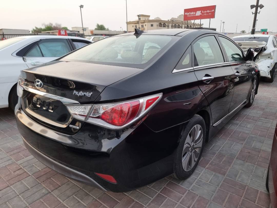 2013 HYUNDAI SONATA — 183331 Miles — Lot 39236453 — Ind. 12 - Marhaba Auctions Used Cars - Image 5