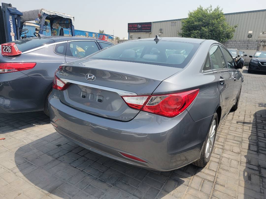 2013 HYUNDAI SONATA — 203521 Miles — Lot H711794 — Ind. 12 - Marhaba Auctions Used Cars - Image 3