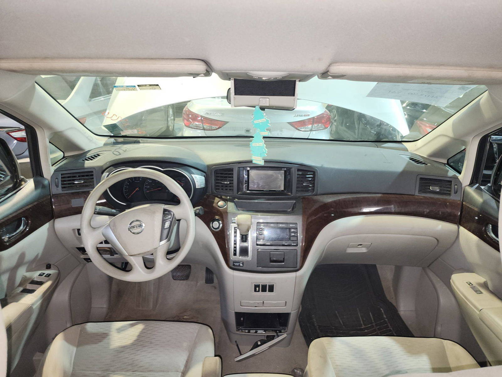 2014 NISSAN QUEST — 170553 Miles — Lot 9104684 — Al Quoz - Marhaba Auctions Used Cars - Image 8