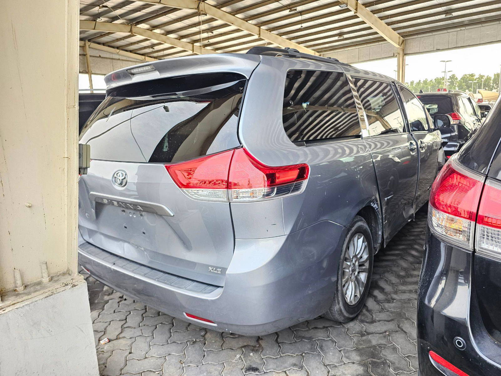 TOYOTA SIENNA 2011 - Marhaba Auction Used Cars - Image 4