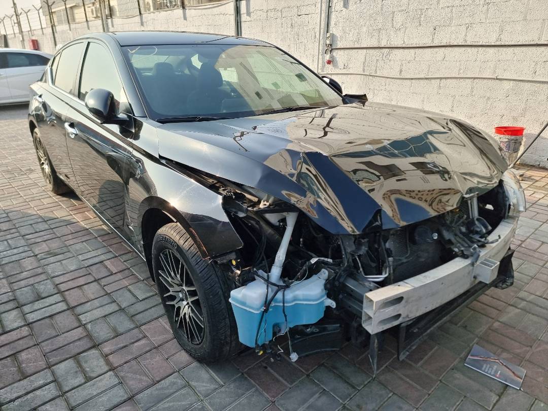 2019 NISSAN ALTIMA — 83141 Miles — Lot 0125487 — Souq - Marhaba Auctions Used Cars - Image 4
