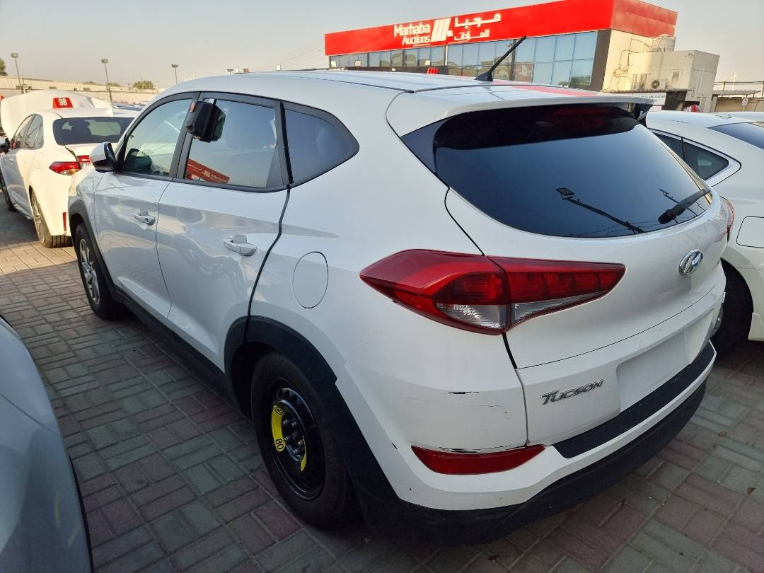 2018 HYUNDAI TUCSON — 127864 Miles — Lot 124587 — Souq - Marhaba Auctions Used Cars - Image 5