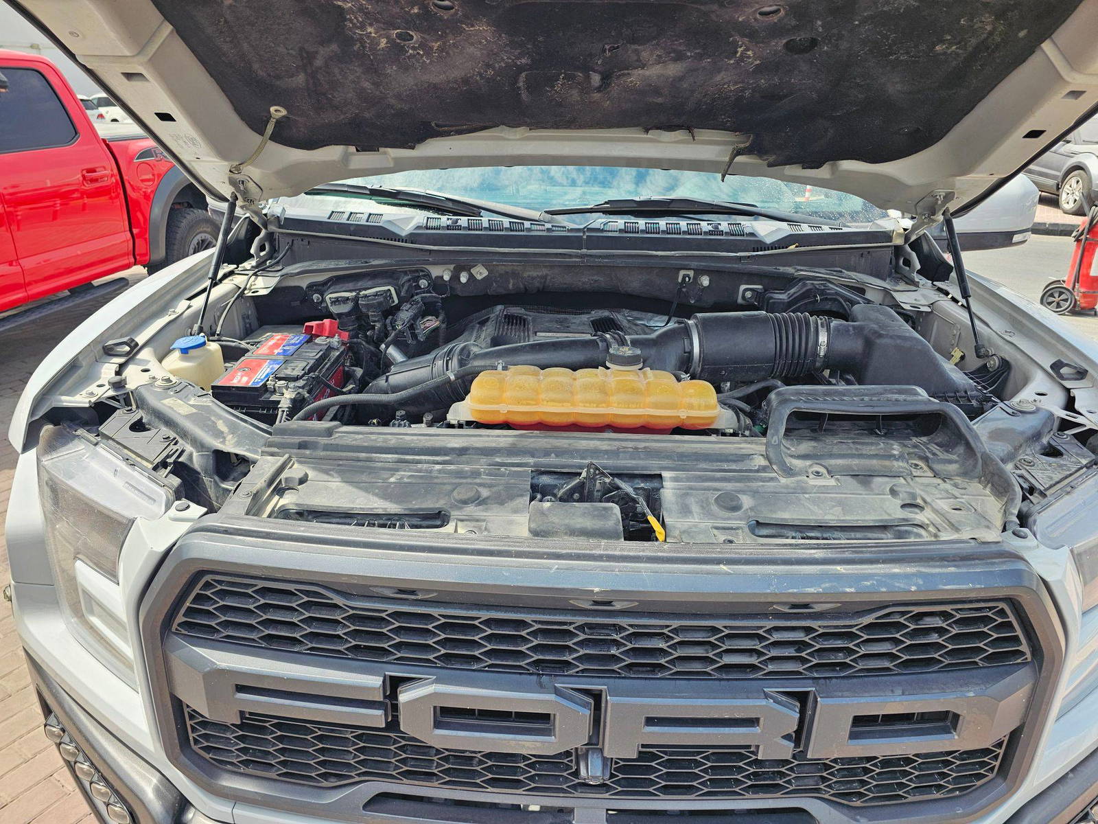 2017 FORD F-150 — 109191 Miles — Lot HFB76328 — Souq - Marhaba Auctions Used Cars - Image 13