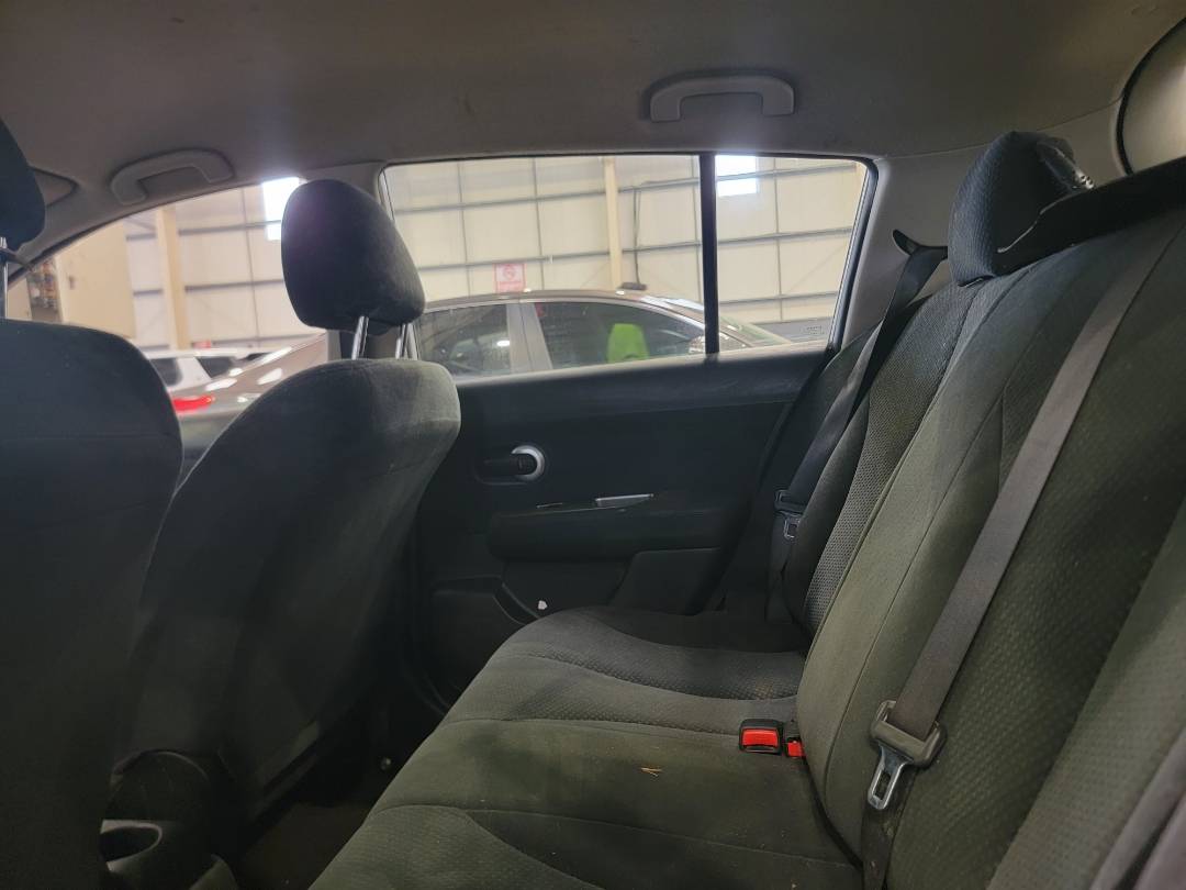 2012 NISSAN VERSA — 237574 KM — Lot 90699 — Main - Marhaba Auctions Used Cars - Image 8