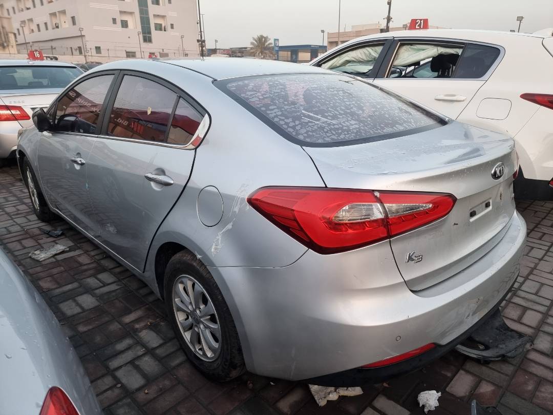 2013 KIA K3 — 268069 KM — Lot 125487 — Main - Marhaba Auctions Used Cars - Image 5
