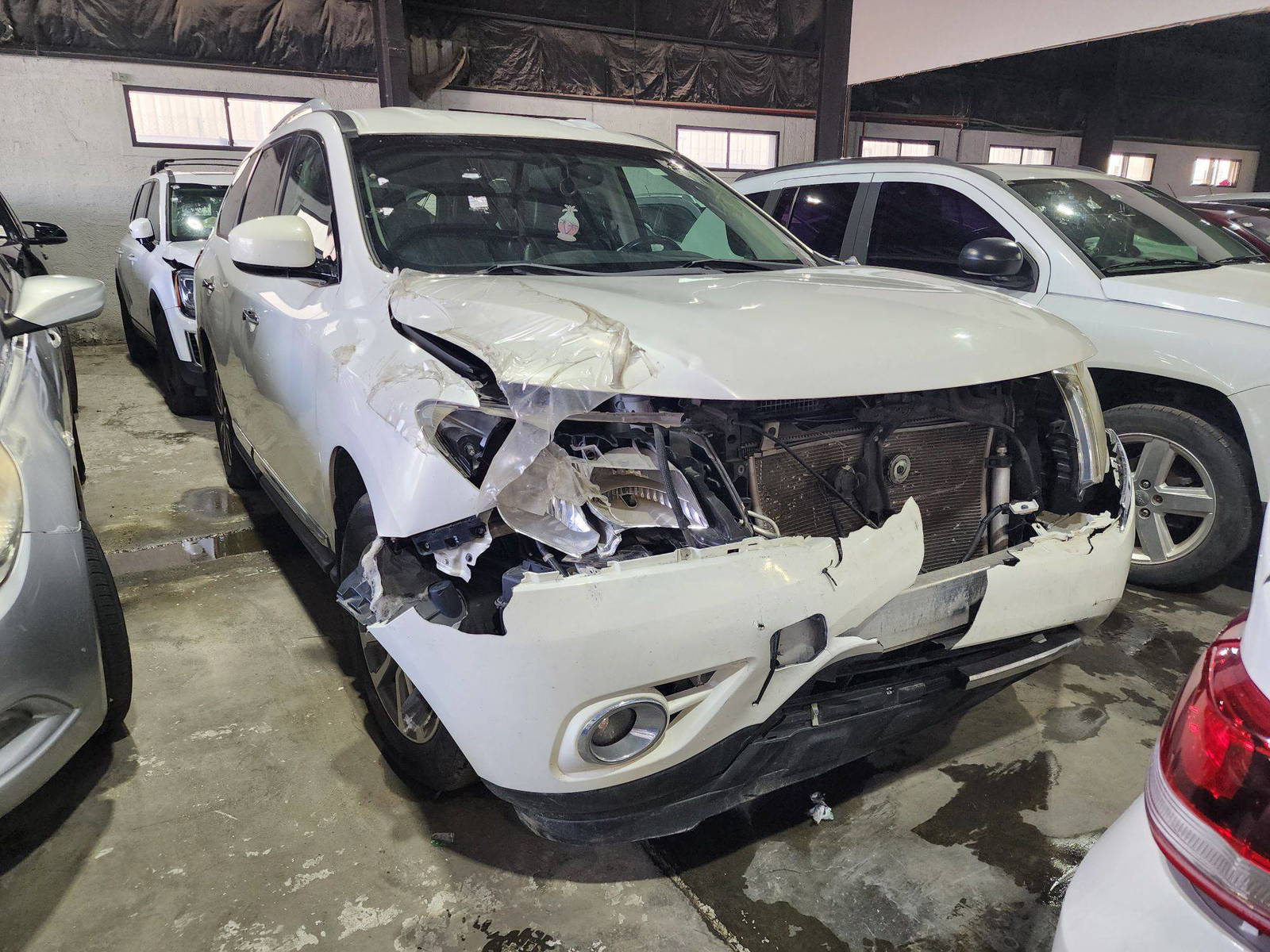 2013 NISSAN PATHFINDER — 171855 Miles — Lot M4DC690421 — Main - Marhaba Auctions Used Cars - Image 3