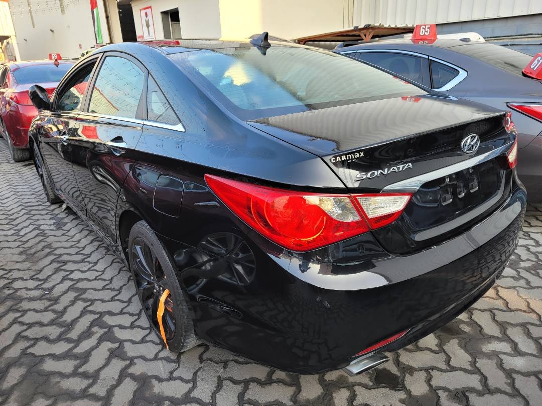 2011 HYUNDAI SONATA — 125570 Miles — Lot 57739323 - Marhaba Auctions Used Cars - Image 4