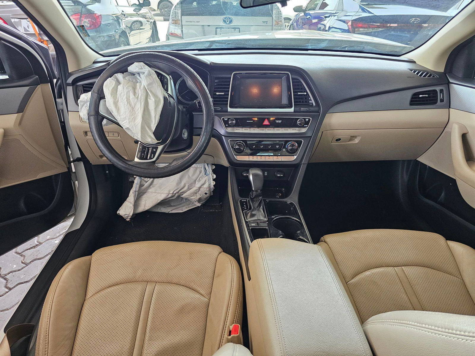HYUNDAI SONATA 2019 - Marhaba Auction Used Cars - Image 7