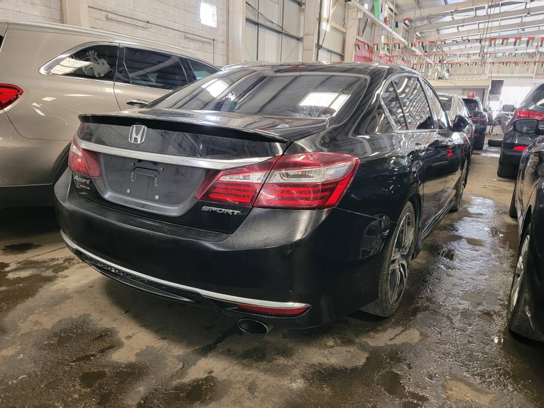 2017 HONDA ACCORD — 172202 Miles — Lot 50HA300887 — Souq - Marhaba Auctions Used Cars - Image 3