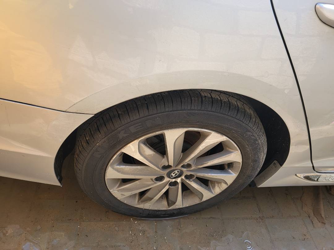 2015 HYUNDAI SONATA — 158018 Miles — Lot H259367 — Ind. 12 - Marhaba Auctions Used Cars - Image 5