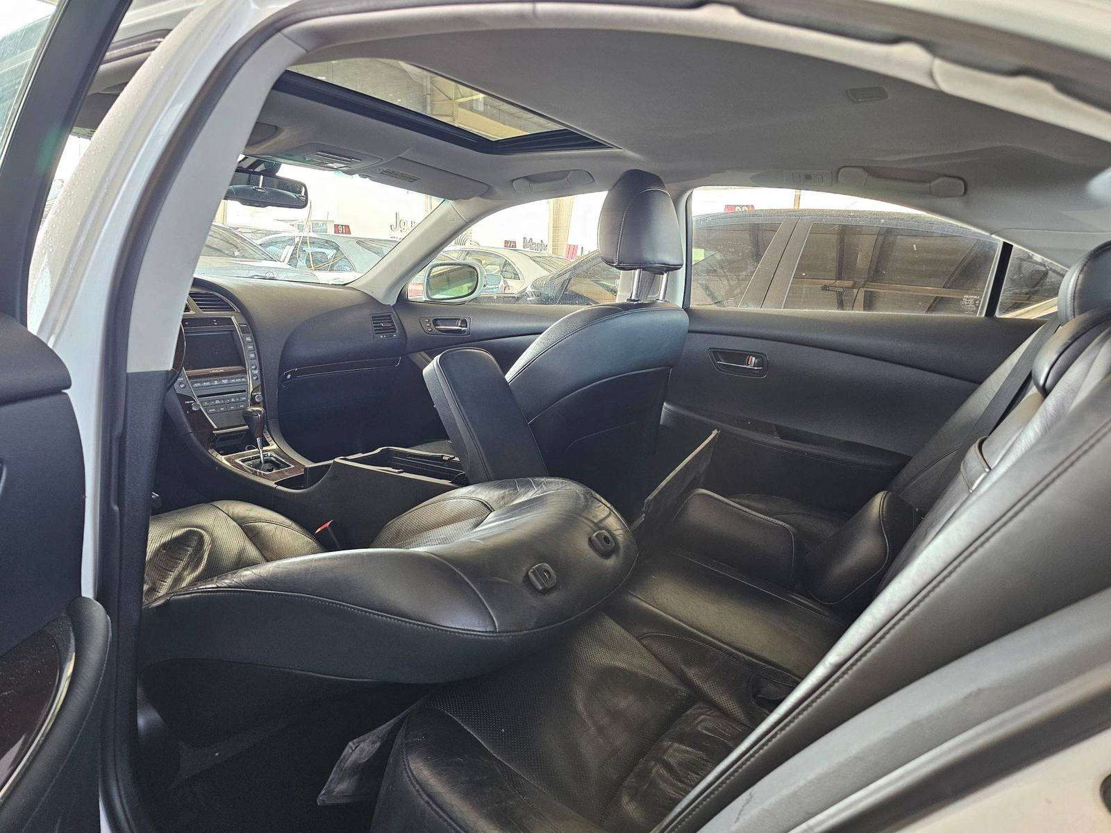 LEXUS ES 350 2011 - Marhaba Auction Used Cars - Image 6