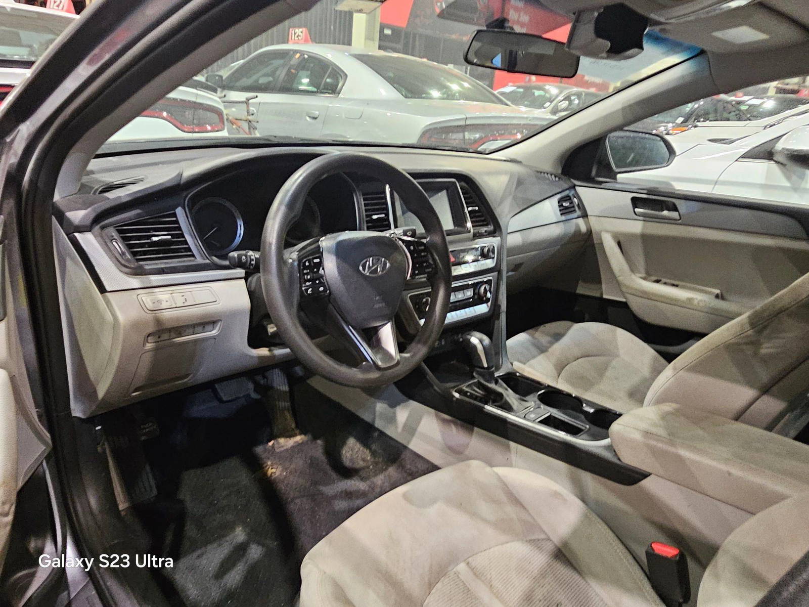 HYUNDAI SONATA 2018 - Marhaba Auction Used Cars - Image 8