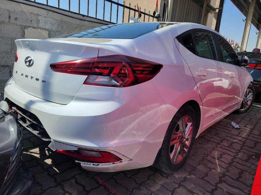 2019 HYUNDAI ELANTRA — 171294 Miles — Lot H475443 — Main - Marhaba Auctions Used Cars - Image 5
