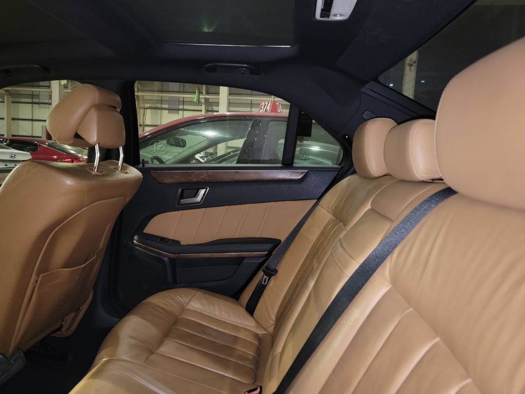 2013 MERCEDES BENZ E 350 — 170801 Miles — Lot B3DA695495 — Main - Marhaba Auctions Used Cars - Image 6