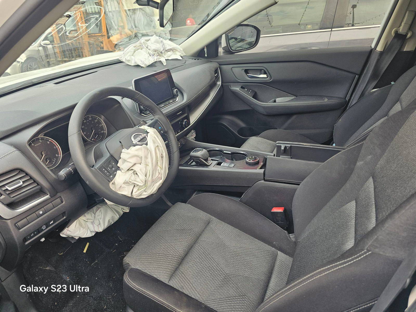 NISSAN ROGUE 2025 - Marhaba Auction Used Cars - Image 5