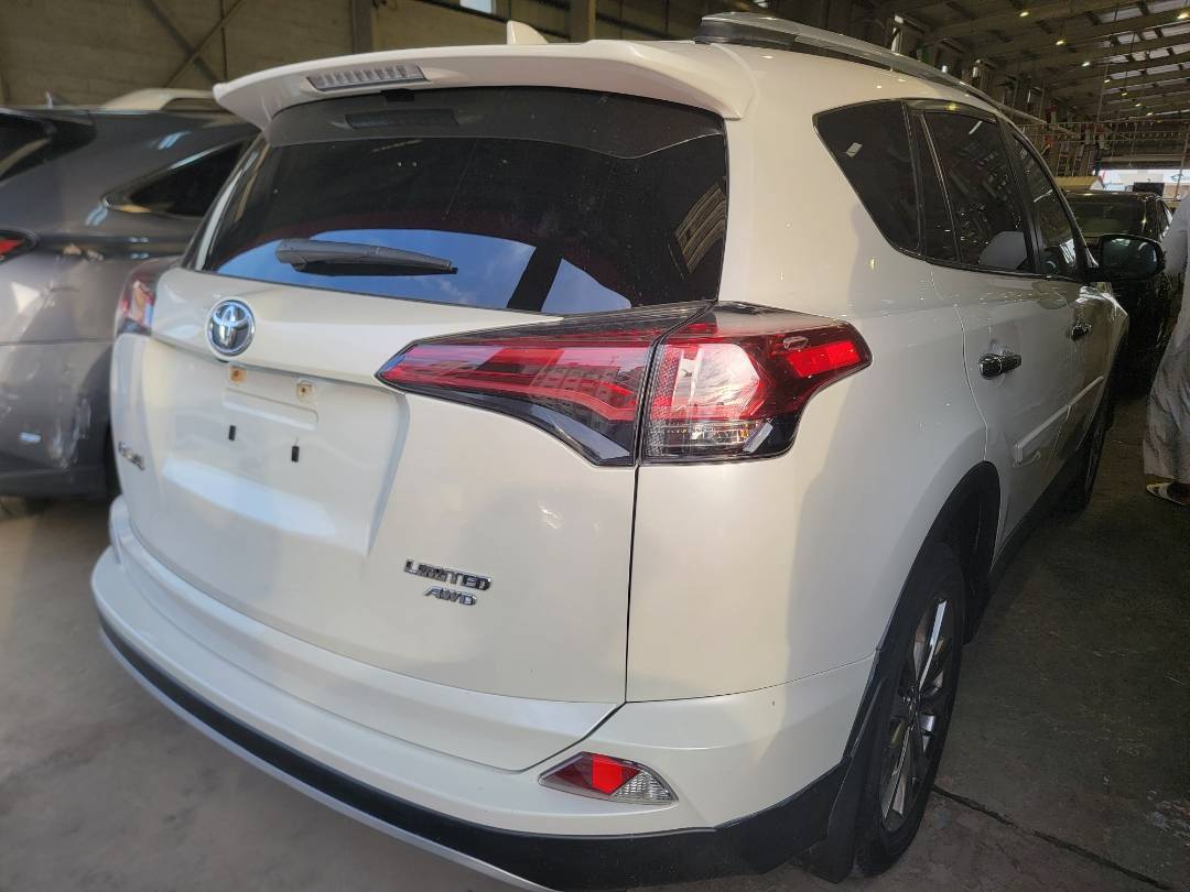 2017 TOYOTA RAV4 — 24434 Miles — Lot 713855 - Marhaba Auctions Used Cars - Image 11