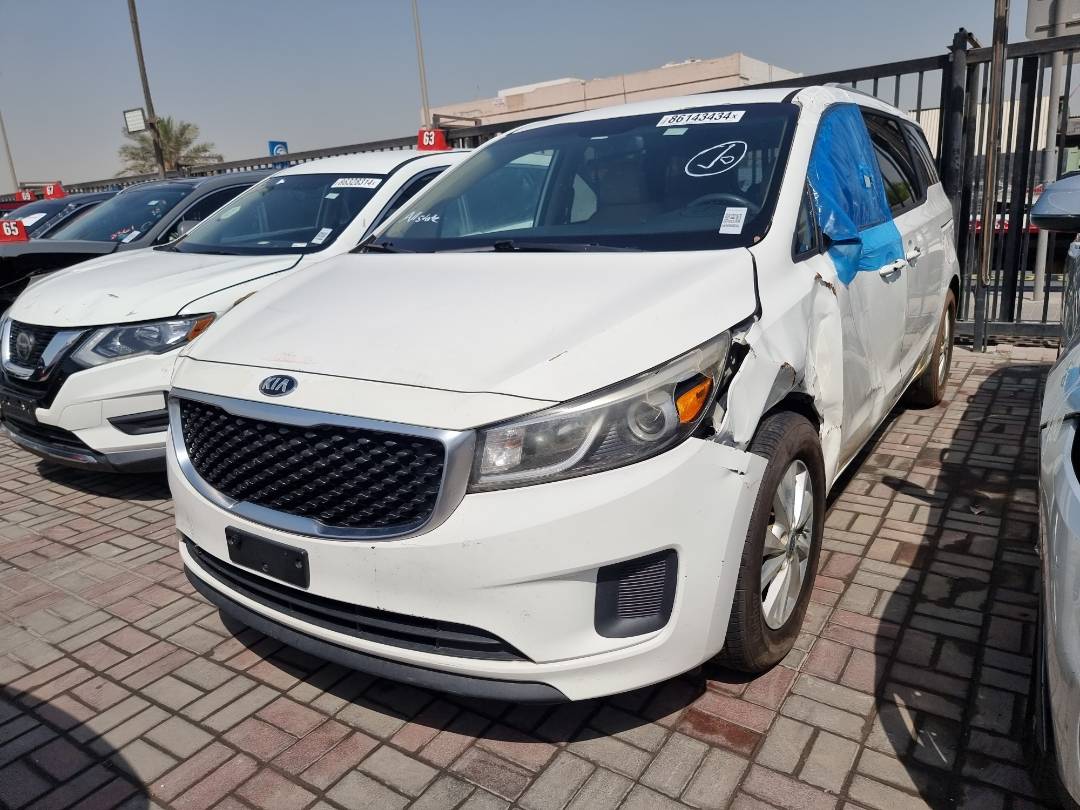 2016 KIA SEDONA — 174501 Miles — Lot 125478 — Main - Marhaba Auctions Used Cars - Image 4