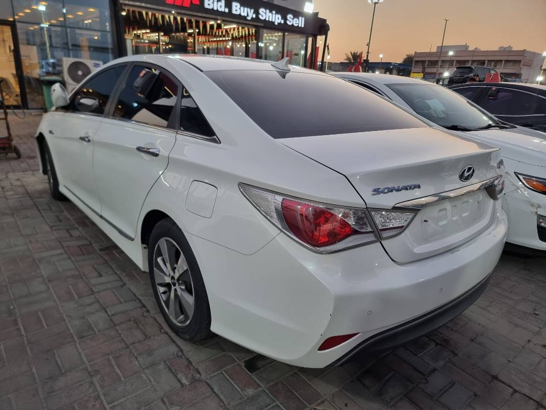 2012 HYUNDAI SONATA — 212686 KM — Lot 014354 — Ind. 12 - Marhaba Auctions Used Cars - Image 10