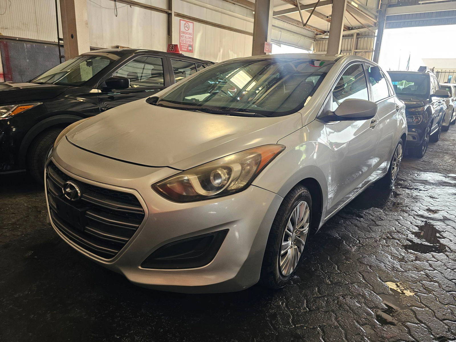 2016 HYUNDAI ELANTRA GT — 188580 Miles — Lot 0GU263076 — Main - Marhaba Auctions Used Cars - Image 3