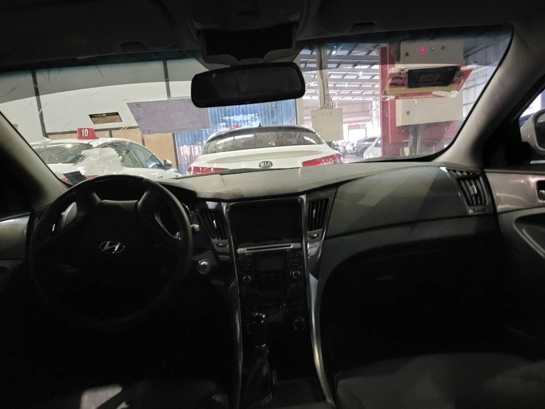 HYUNDAI SONATA 2012 - Marhaba Auction Used Cars - Image 7