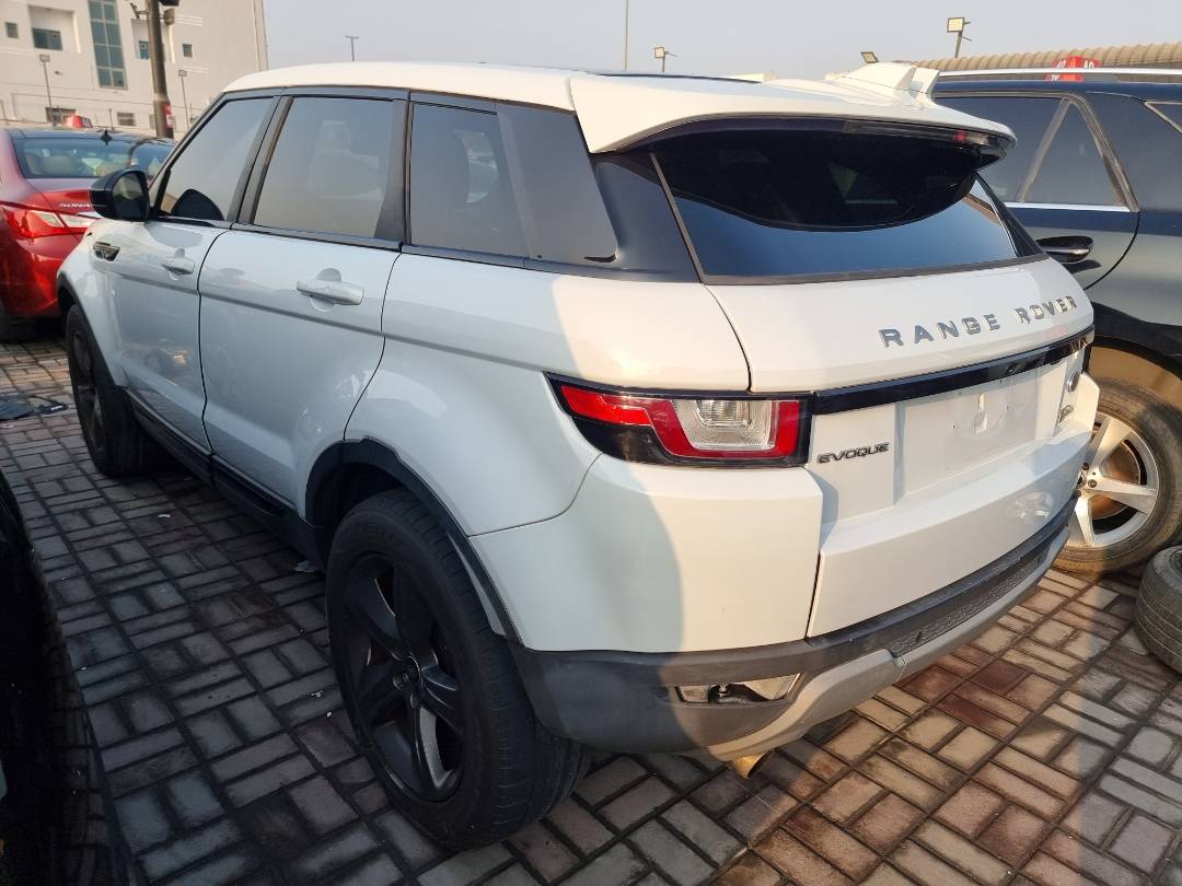 LAND ROVER RANGE ROVER EVOQUE SE 2016 - Marhaba Auction Used Cars - Image 5