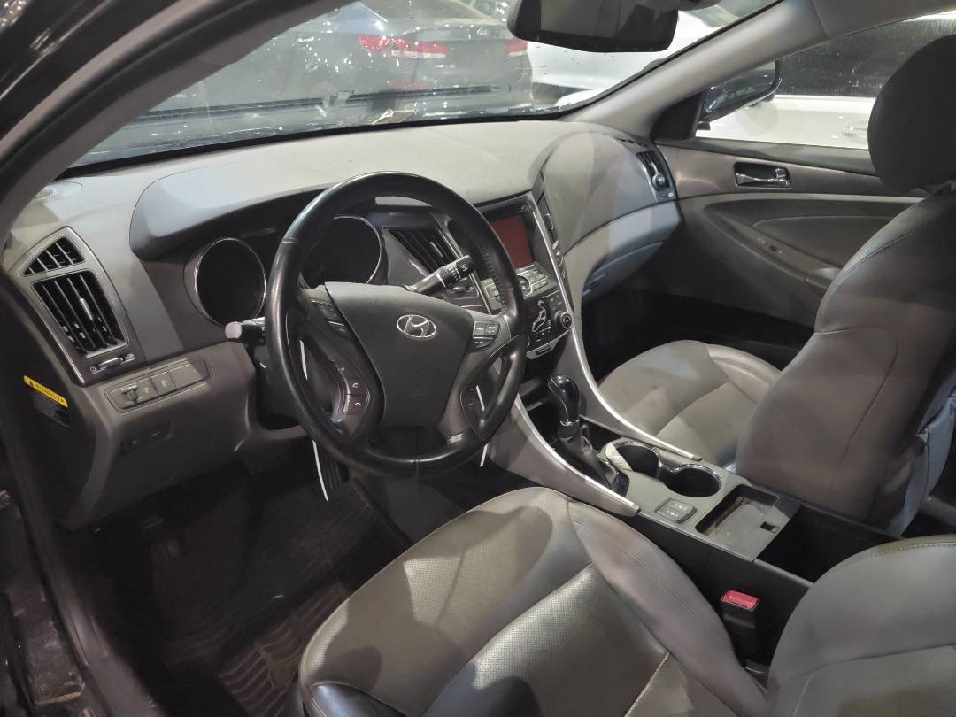 2014 HYUNDAI SONATA — 143672 Miles — Lot 108909 — Main - Marhaba Auctions Used Cars - Image 9