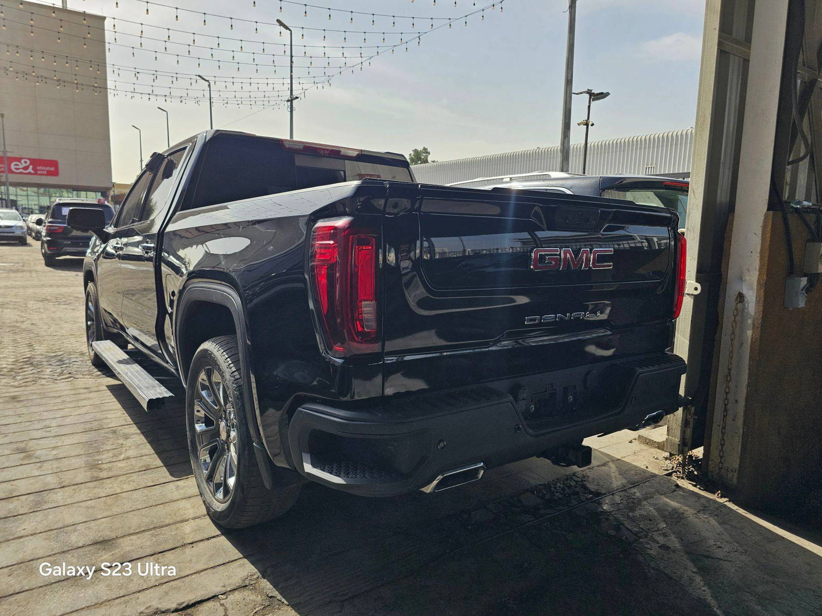 GMC SIERRA, 1500 DENALI 2023 - Marhaba Auction Used Cars - Image 6