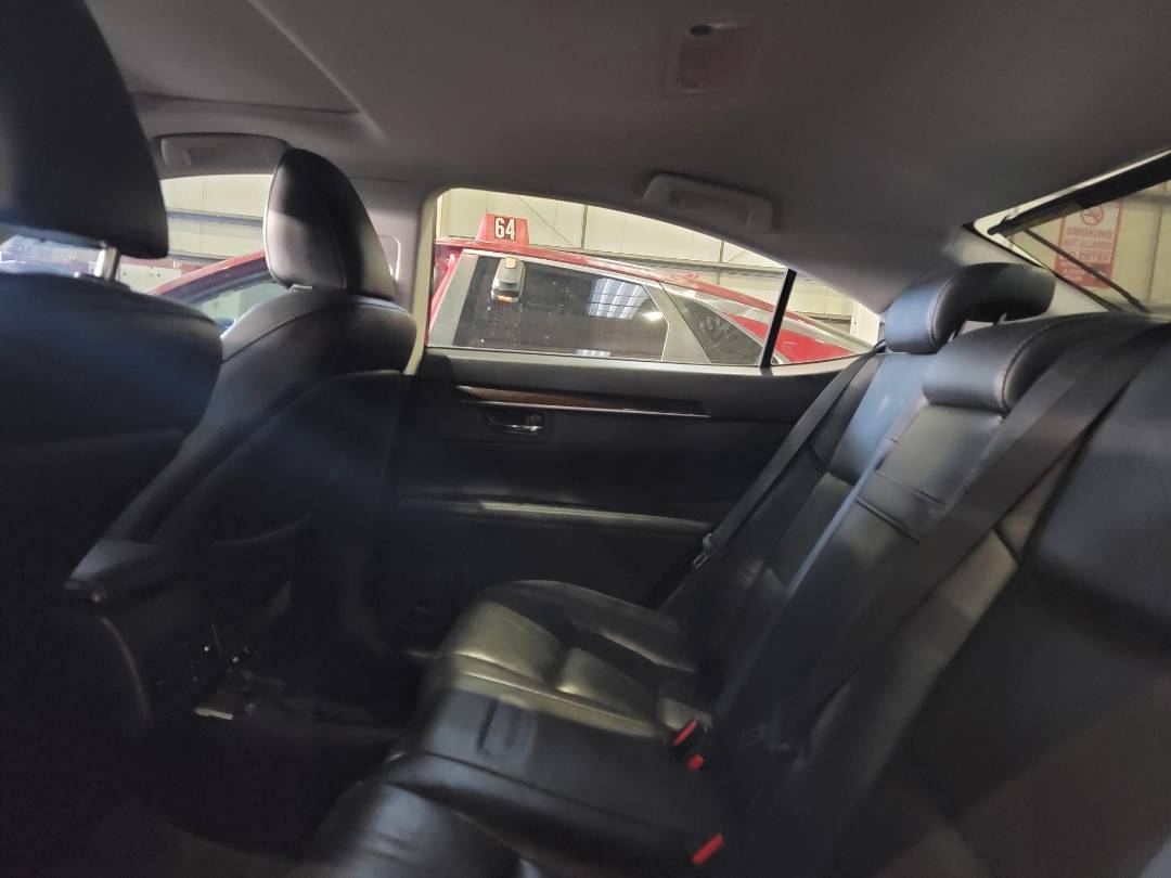 2013 LEXUS ES 350 — 75941 Miles — Lot 2047933 — Main - Marhaba Auctions Used Cars - Image 7