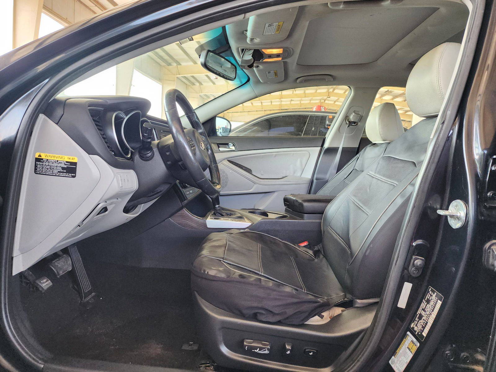 2014 KIA OPTIMA — 215388 Miles — Lot 4A70EG292984 — Souq - Marhaba Auctions Used Cars - Image 9