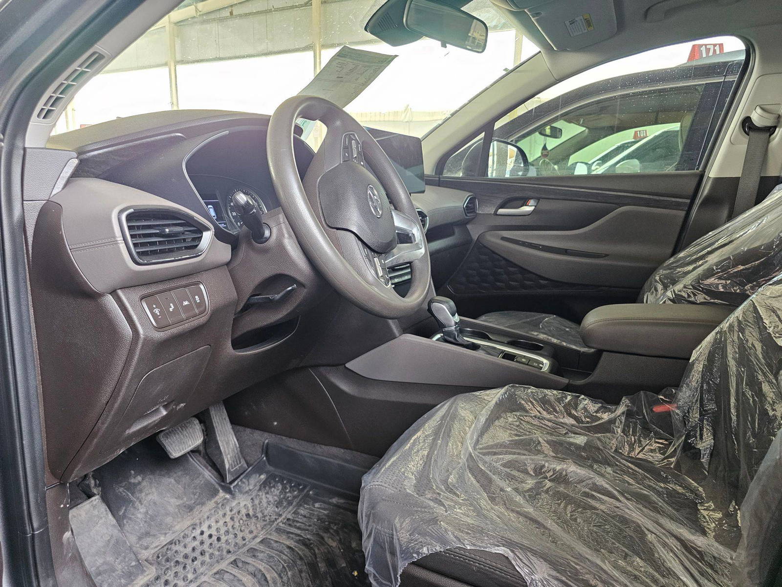 2019 HYUNDAI SANTA FE — 100622 Miles — Lot H096903 — Souq - Marhaba Auctions Used Cars - Image 8