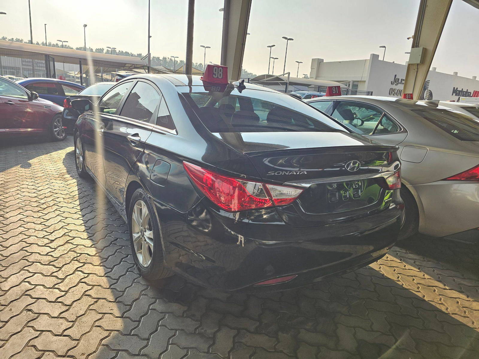 2012 HYUNDAI SONATA — 189904 Miles — Lot H466155 — Souq - Marhaba Auctions Used Cars - Image 5