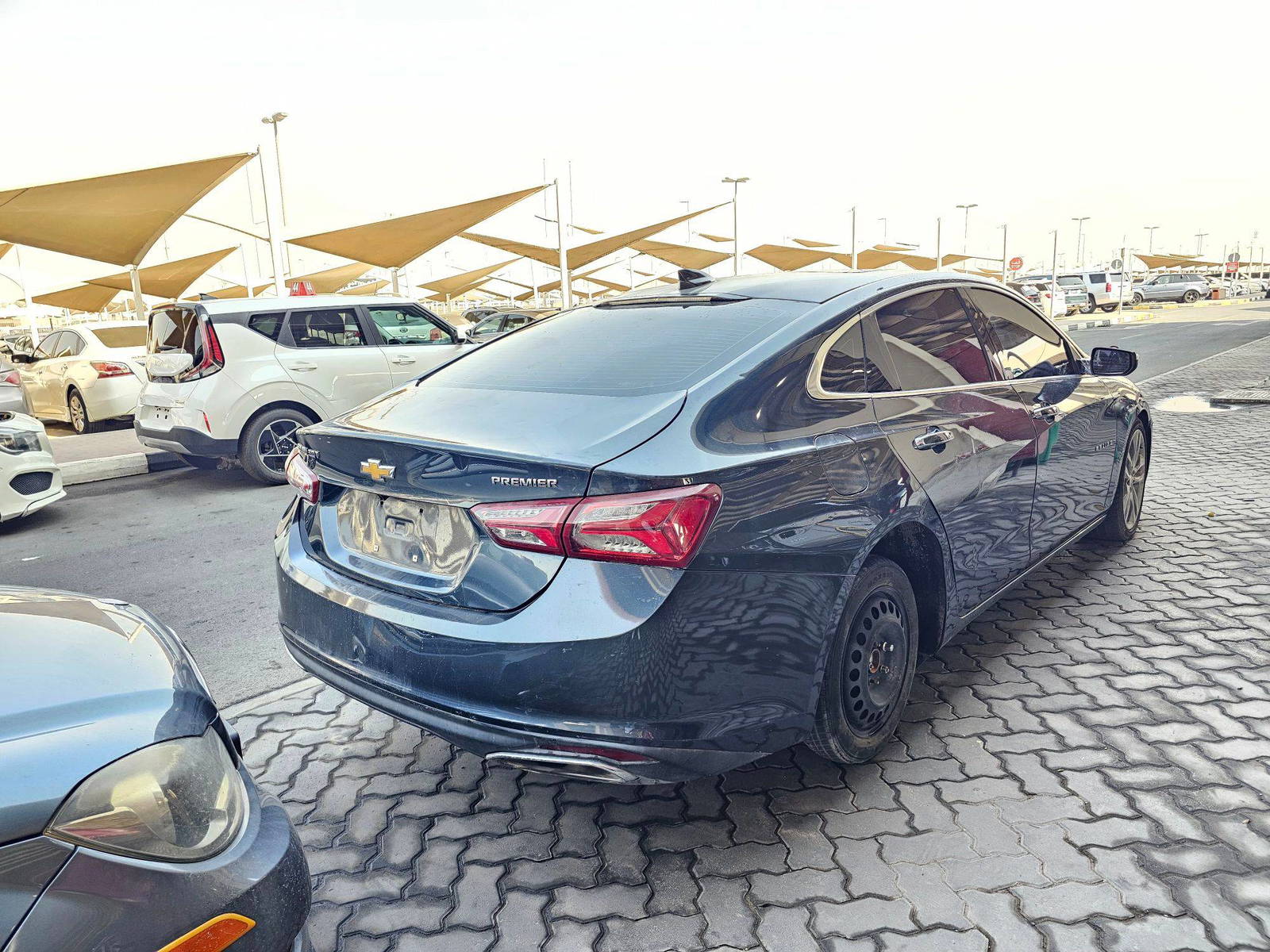 2020 CHEVROLET MALIBU — 147924 Miles — Lot 038048 — Souq - Marhaba Auctions Used Cars - Image 4
