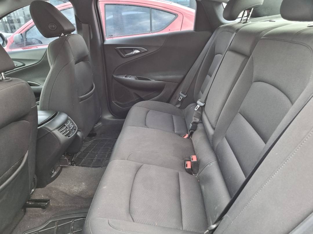 2018 CHEVROLET MALIBU — 114711 Miles — Lot 215487 — Souq - Marhaba Auctions Used Cars - Image 6