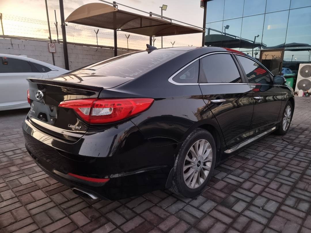 2015 HYUNDAI SONATA — 186398 Miles — Lot 125487 — Ind. 12 - Marhaba Auctions Used Cars - Image 4