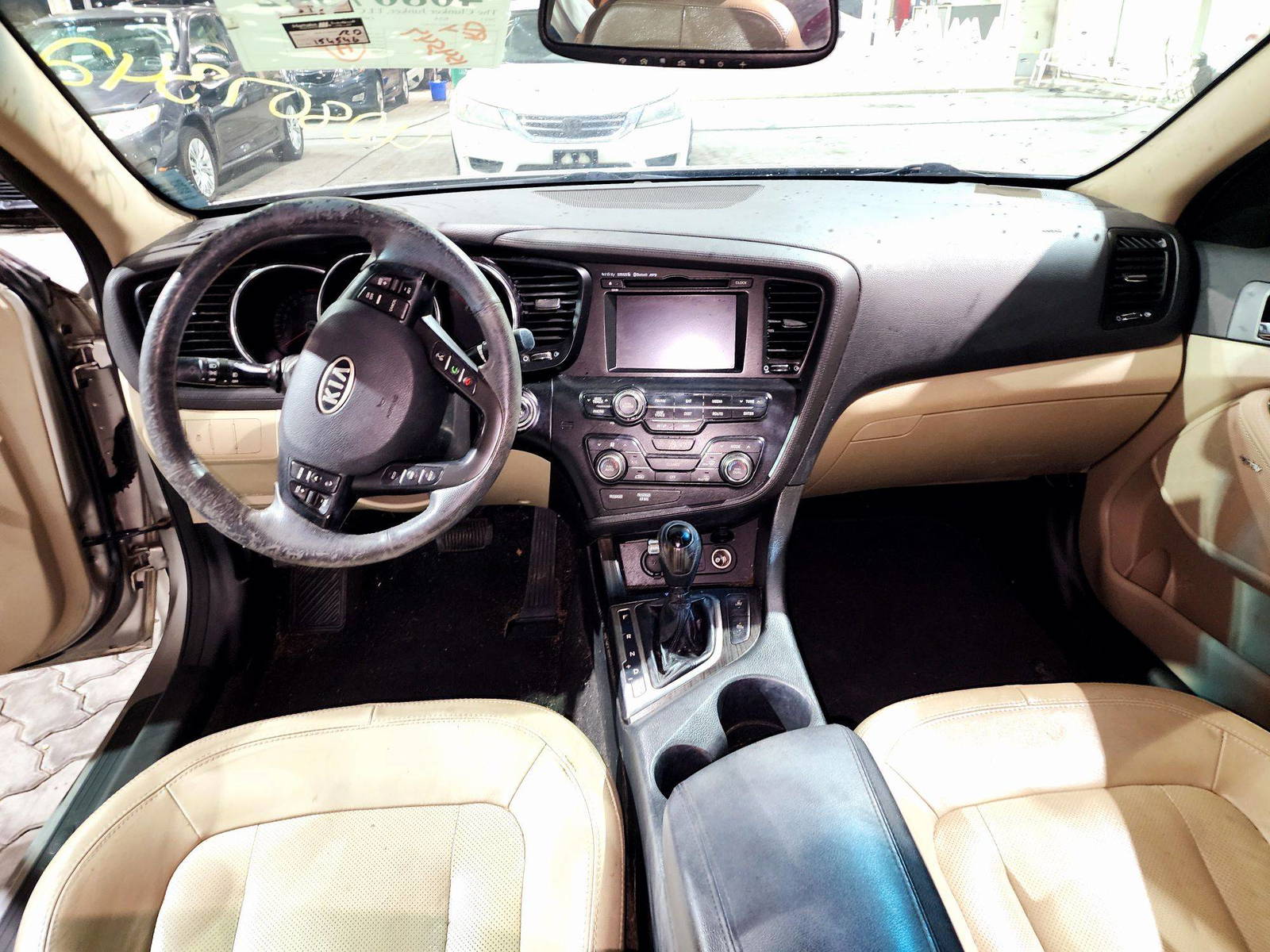 2011 KIA OPTIMA — 154547 Miles — Lot 40807342 — Souq - Marhaba Auctions Used Cars - Image 7