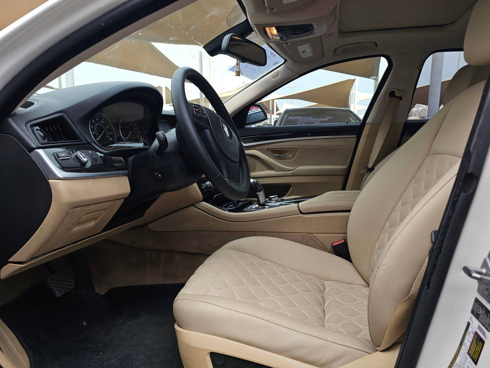 2012 BMW 528i — 246205 KM — Lot CDY29692 — Ind. 12 - Marhaba Auctions Used Cars - Image 9