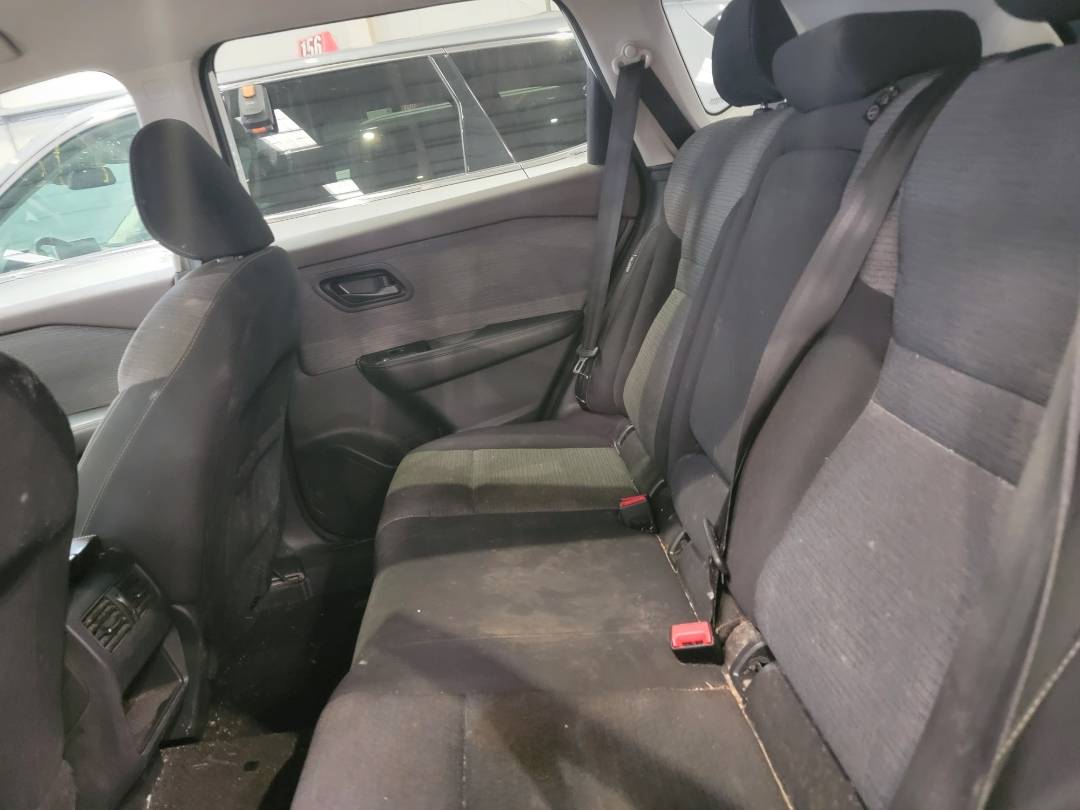 2021 NISSAN ROGUE — 85593 KM — Lot 788716 — Main - Marhaba Auctions Used Cars - Image 6