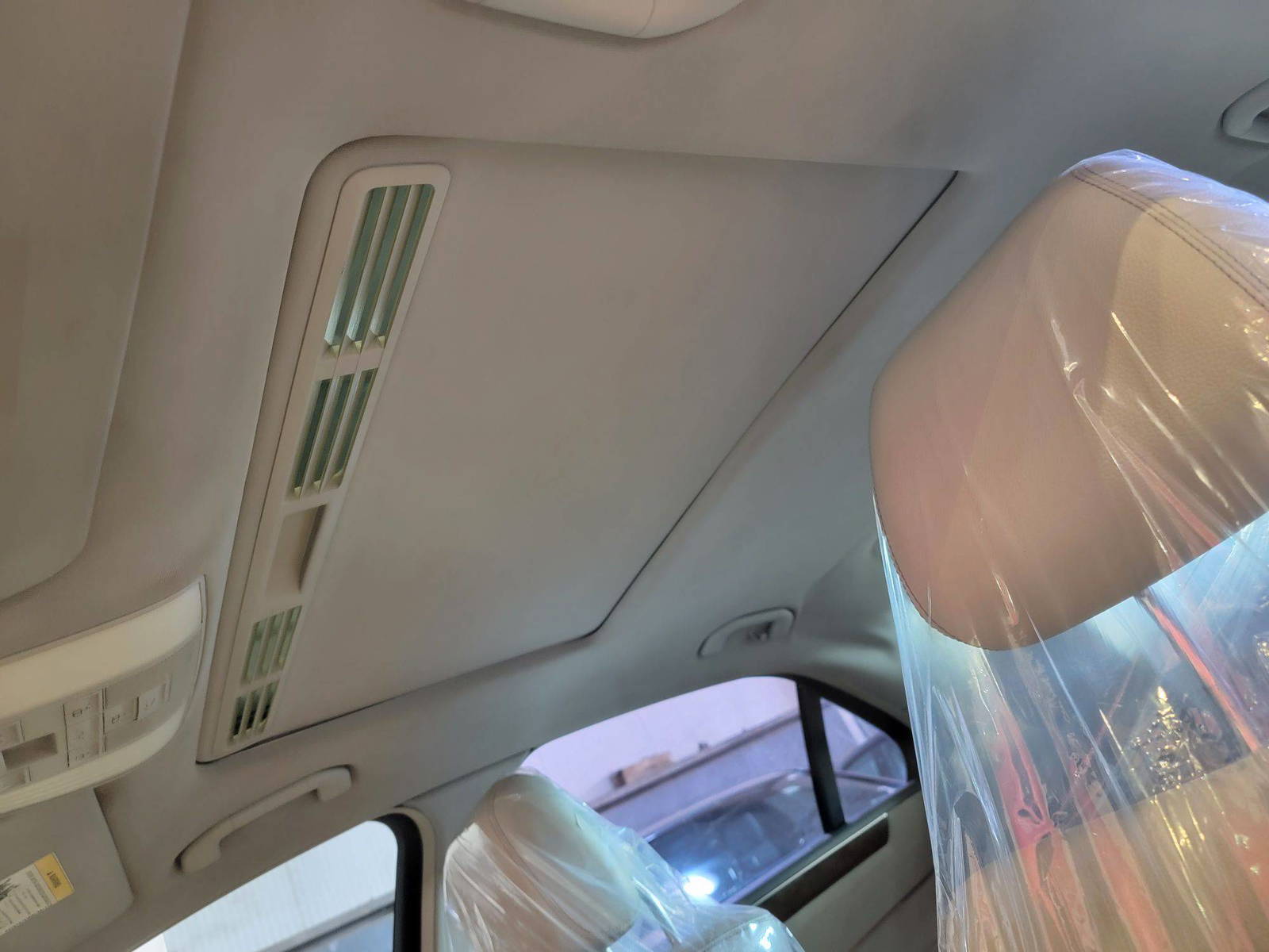 MERCEDES BENZ E 350 2014 - Marhaba Auction Used Cars - Image 9