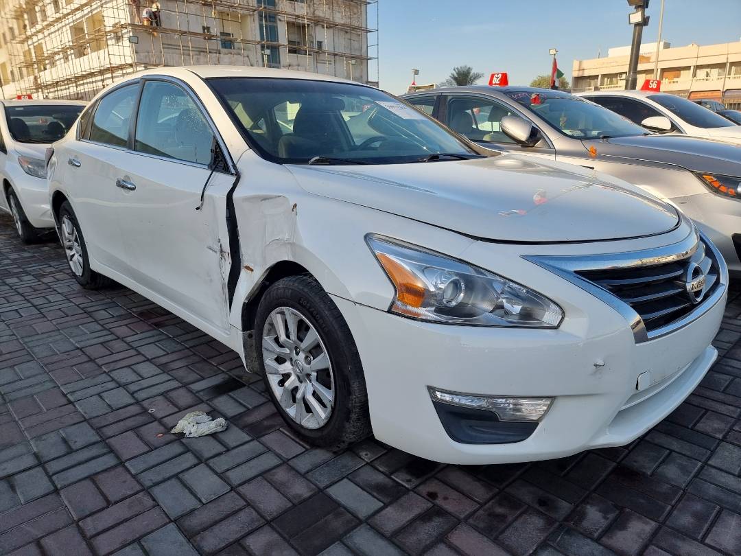 2015 NISSAN ALTIMA — 231673 Miles — Lot 214587 — Souq - Marhaba Auctions Used Cars - Image 3