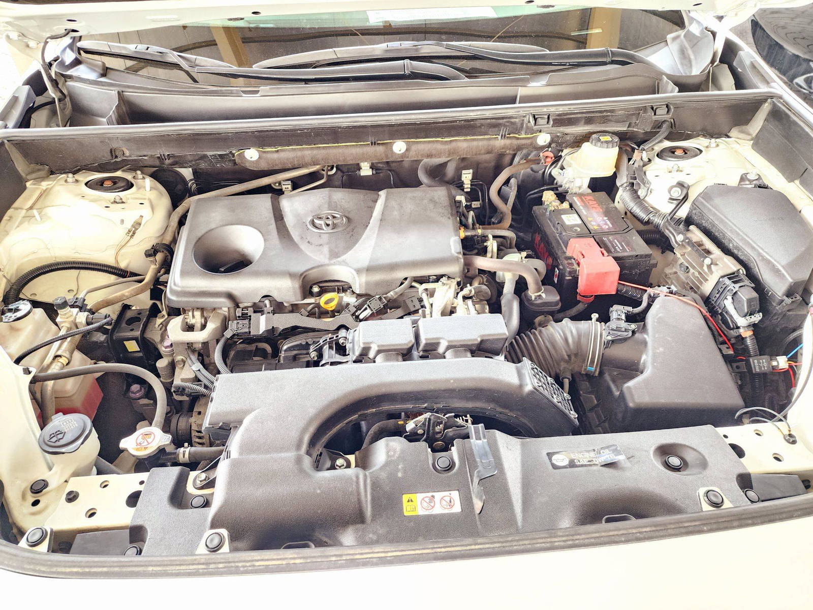 2020 TOYOTA RAV4 — 188569 Miles — Lot D054121 — Souq - Marhaba Auctions Used Cars - Image 11